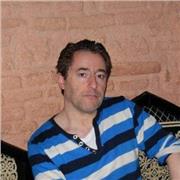 Profesores imparten clases individuales de Primaria, E.S.O. y Bachillerato. Las clases son en nuestras aulas, zona El Crucero, cerca del colegio La Anunciata. Trabajamos sobre los tipos de ejercicios y problemas sugeridos a los alumnos en su enseñanza ofi